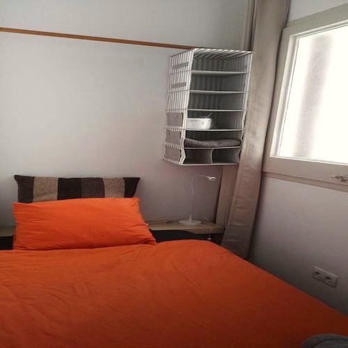 A furnished private student room in Eixample, Barcelona