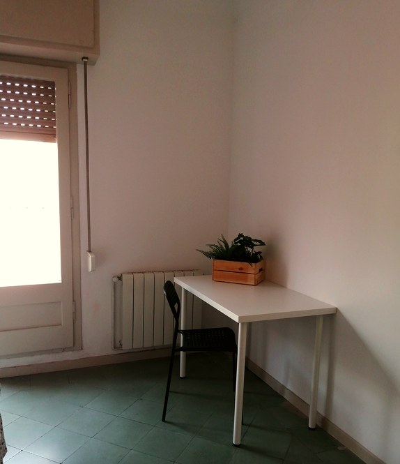 A furnished private student room in Eixample, Barcelona photo 3