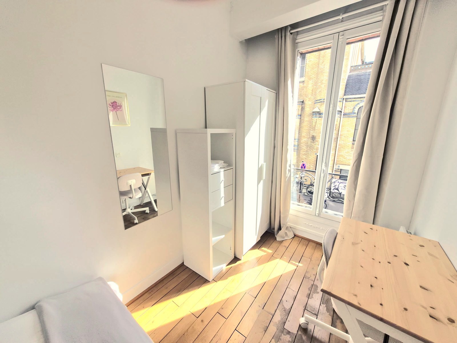 A furnished private student room in 17eme Arrondissement, Paris photo 7